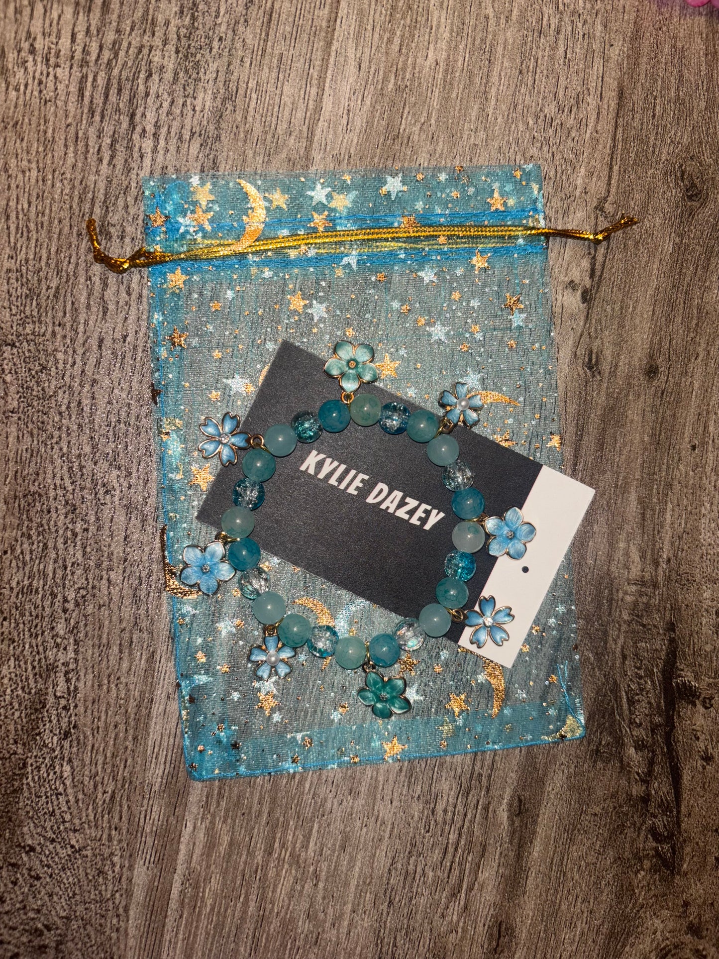 Dazey Blossom Blue Bracelet