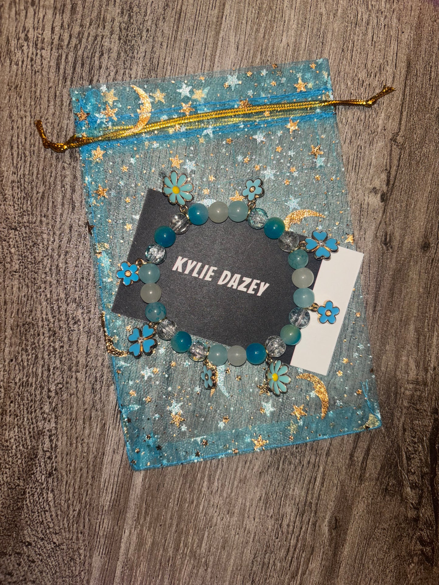 Dazey Lagoon Glow Bracelet